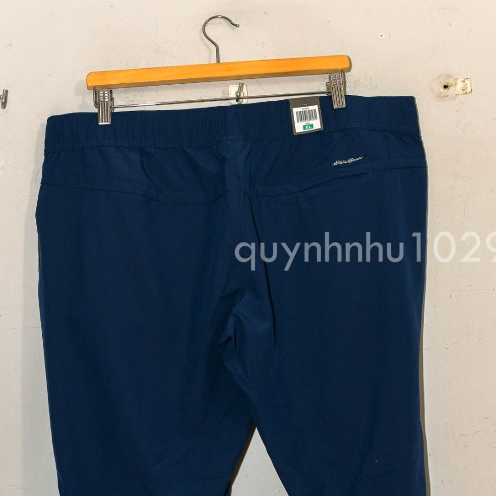 Eddie Bauer Ladies' Traveler Pant in  NAVY - Picture 6 of 6